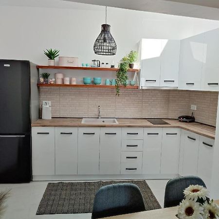 Kalokairini Avra Daire Archangelos  Dış mekan fotoğraf